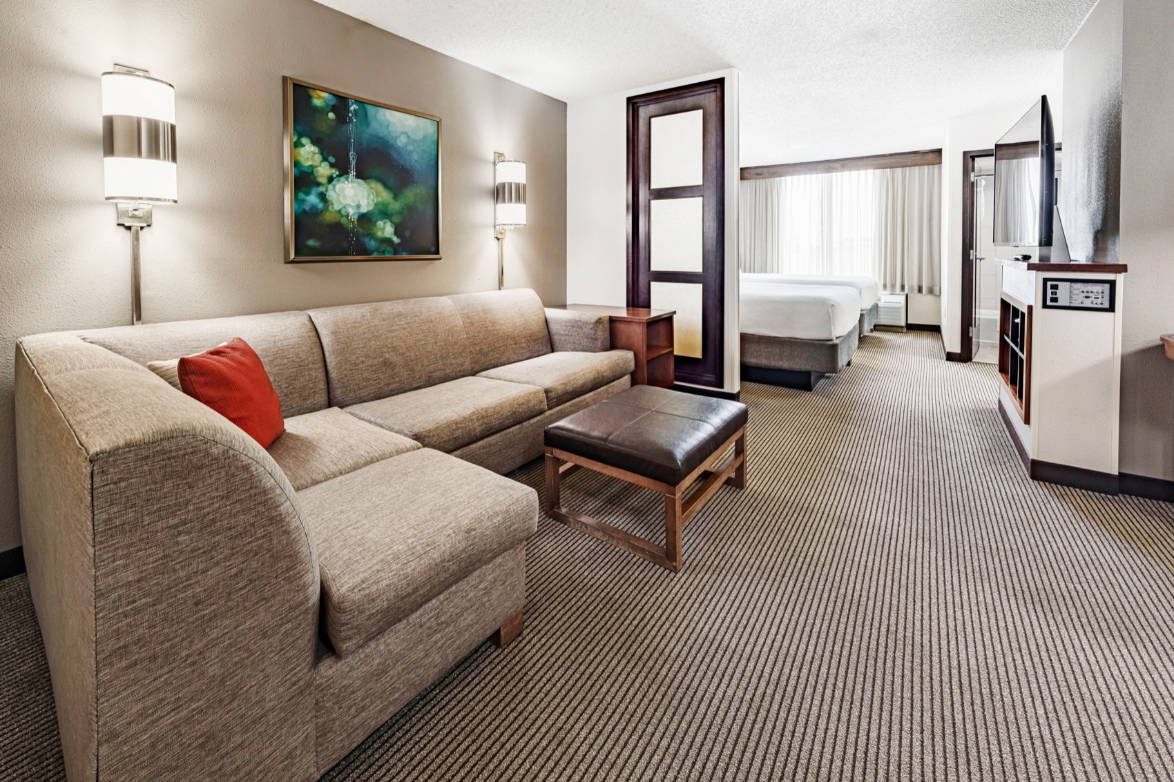 Double queen suite